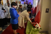 Składanie hołdu poległym za ojczyznę